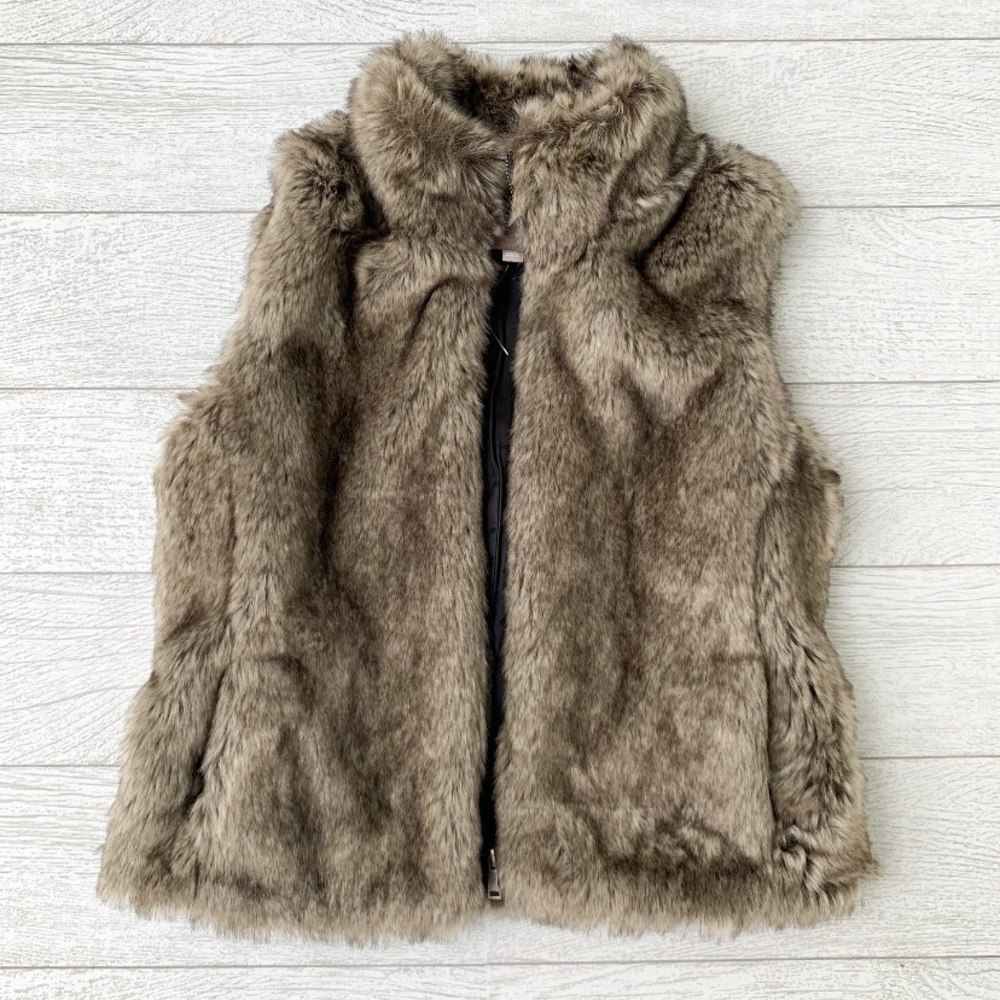 NWOT Banana Republic Faux Fur Zip Up Vest sz XS